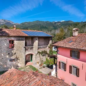Il Corniolo , Castiglione di Garfagnana Italia